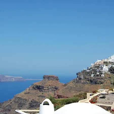 Вилла Naxos City Center Room Economy Quadruple Room Private Balcony City Views *