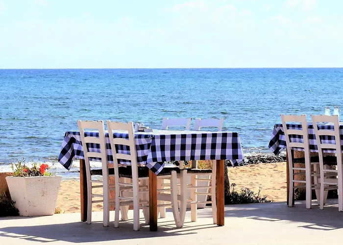 فيلة Economy Quadruple Dpan Saint George Naxos *